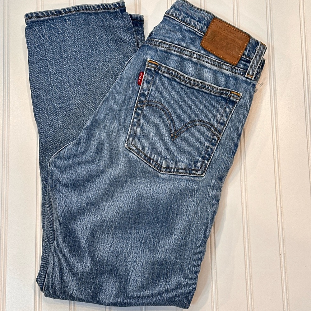 New wedgie Skinny Levi’s Jeans | Size: 26